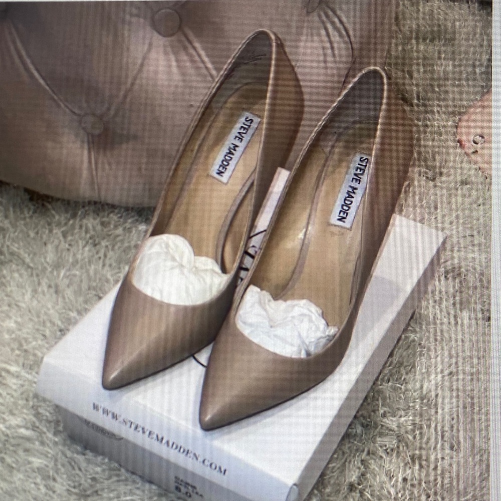 Steve Madden Women's Beige Heels